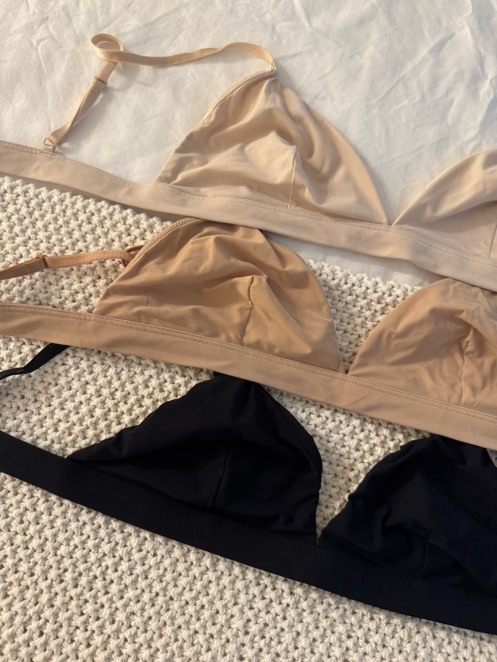 Aritzia Talula bralettes - Picture 4 of 5